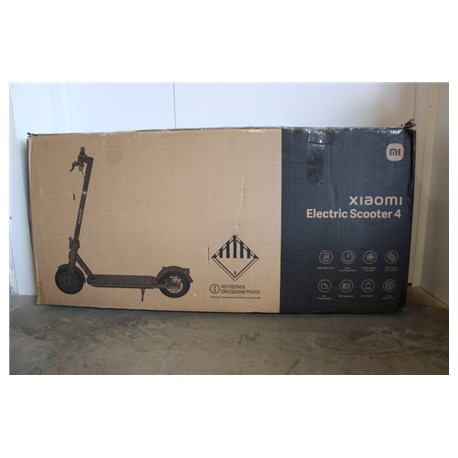 SALE OUT. Xiaomi Electric Scooter 4 EU DAMAGED PACKAGING, SCRATCHED, DIRTY, USED | Xiaomi | 6 month(s) | DEMO, MISSING HEXAGON W