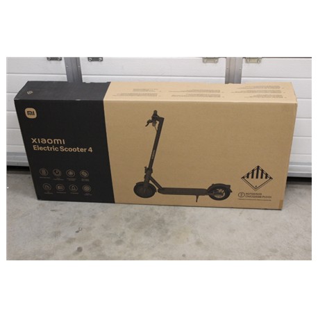 SALE OUT. Xiaomi Electric Scooter 4 EU | Xiaomi | 3 month(s) | USED AS DEMO, MISSING AIR HOSE