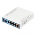 RB962UiGS-5HacT2HnT | hAP ac | 802.11ac | 1300 Mbit/s | 10/100/1000 Mbit/s | Ethernet LAN (RJ-45) ports 5 | MU-MiMO Yes | 12 mon