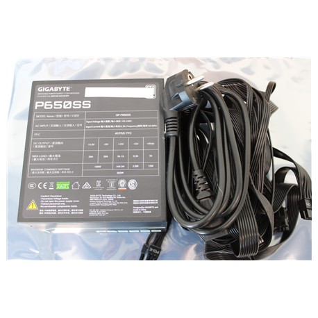 SALE OUT. Gigabyte PSU | GP-P650SS GEU1 | 650 W | REFURBISHED, WITHOUT ORIGINAL PACKAGING, MANUAL AND ACCESSORIES