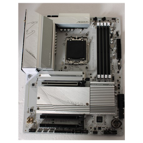 SALE OUT. | Gigabyte USED, REFURBISHED, WITHOUT ACCESSORIES, ONLY BACK PANEL INCLUDED